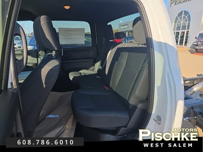 2027 RAM Ram 3500 Chassis Cab RAM 3500 TRADESMAN CREW CAB CHASSIS 4X4 60' CA