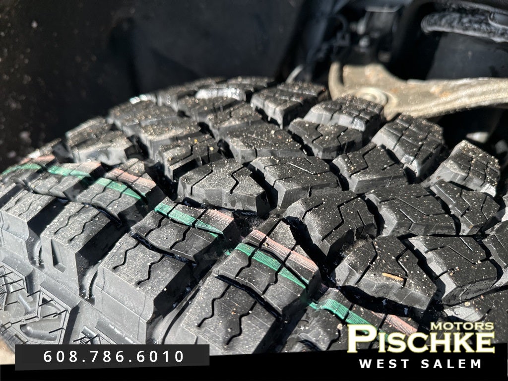 2020 Chevrolet Silverado 1500 4WD Crew Cab Short Bed LT Trail Boss