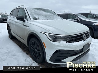 2022 Volkswagen Tiguan 2.0T SE R-Line Black