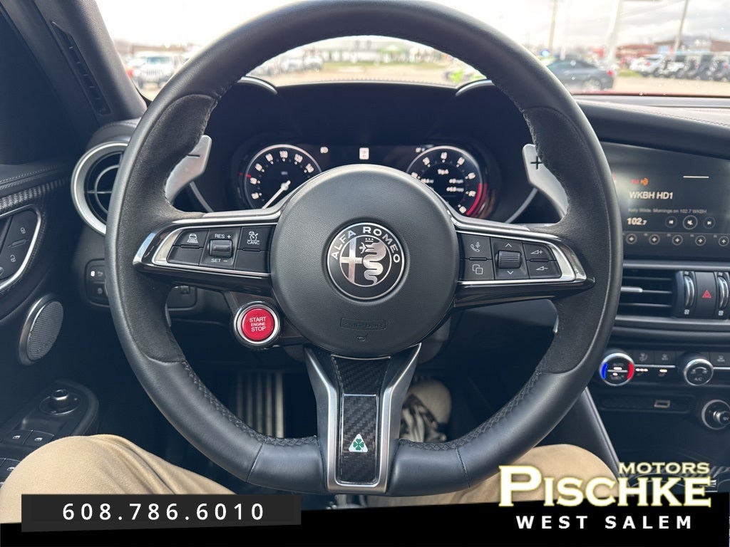 2024 Alfa Romeo Giulia Quadrifoglio RWD