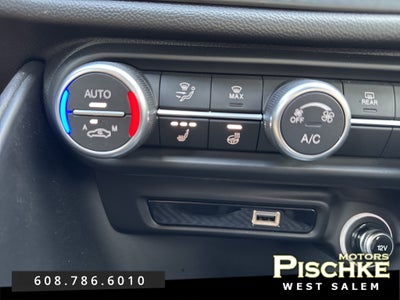 2024 Alfa Romeo Giulia Quadrifoglio RWD